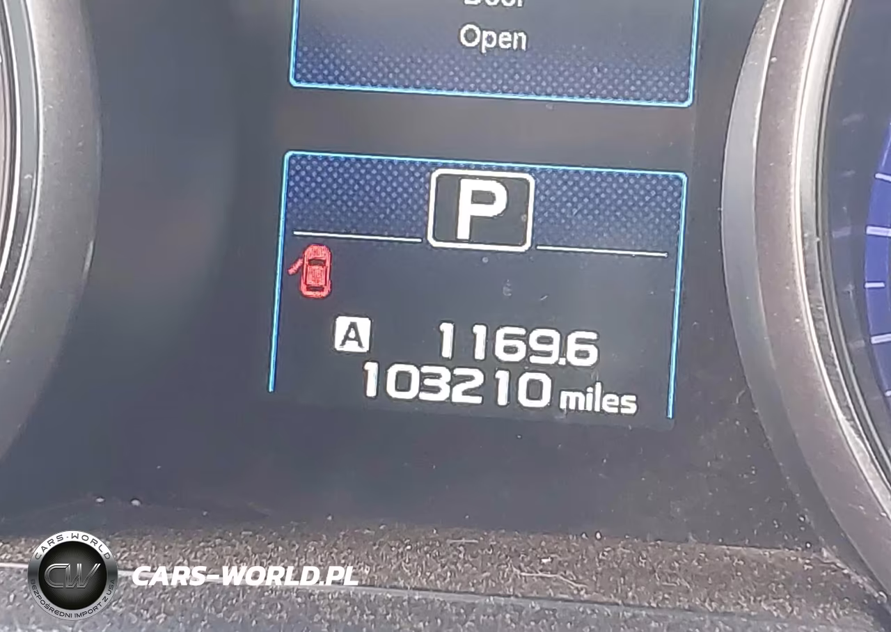 2018 Subaru Legacy 2.5I Premium VIN:4S3BNAC61J3023805 - 15