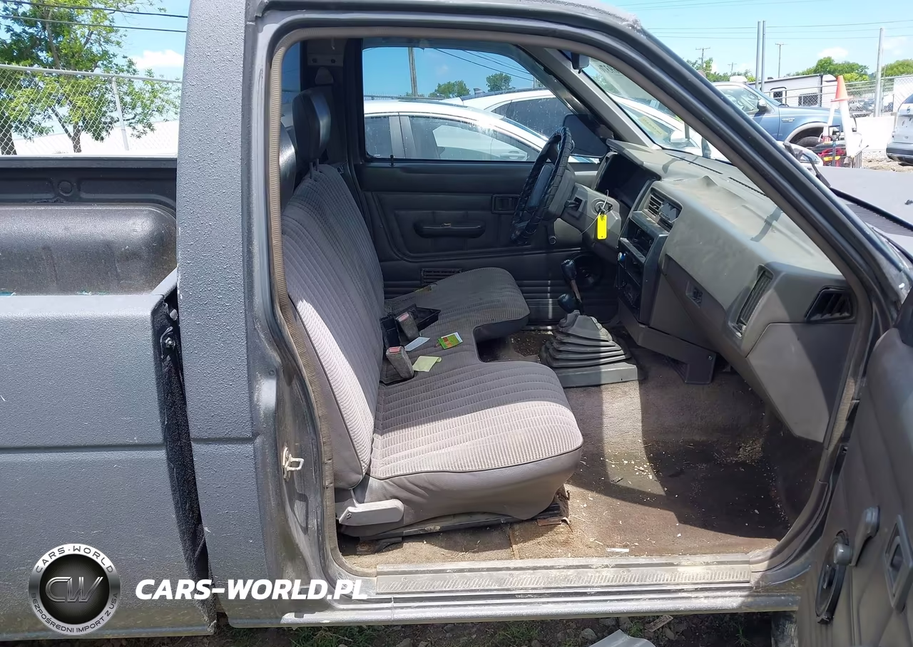 1992 Nissan Truck Short Wheelbase VIN:1N6SD11Y7NC372462 - 8