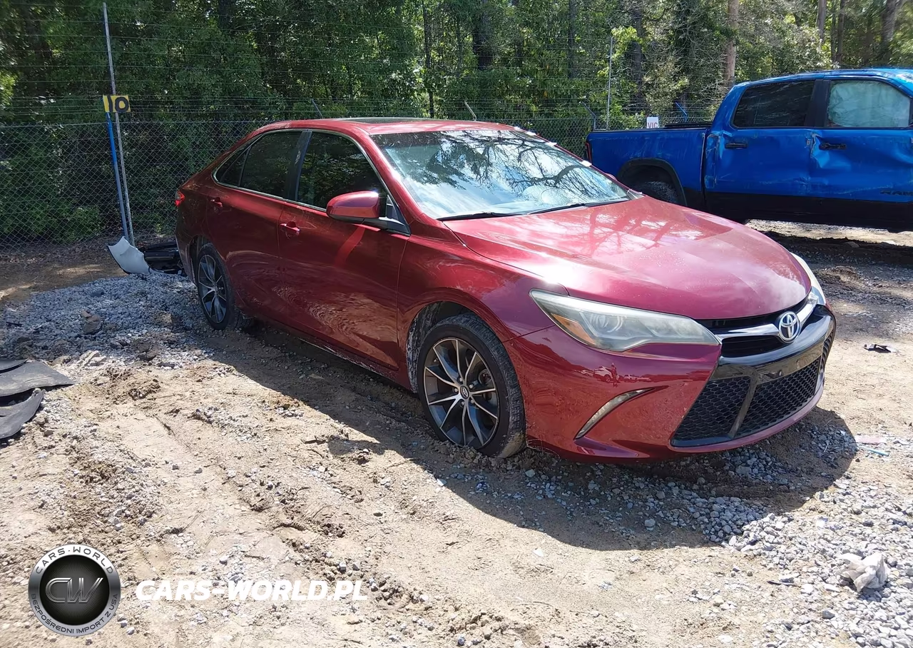 2017 Toyota Camry Xse V6 – zdjęcie 1 z 16