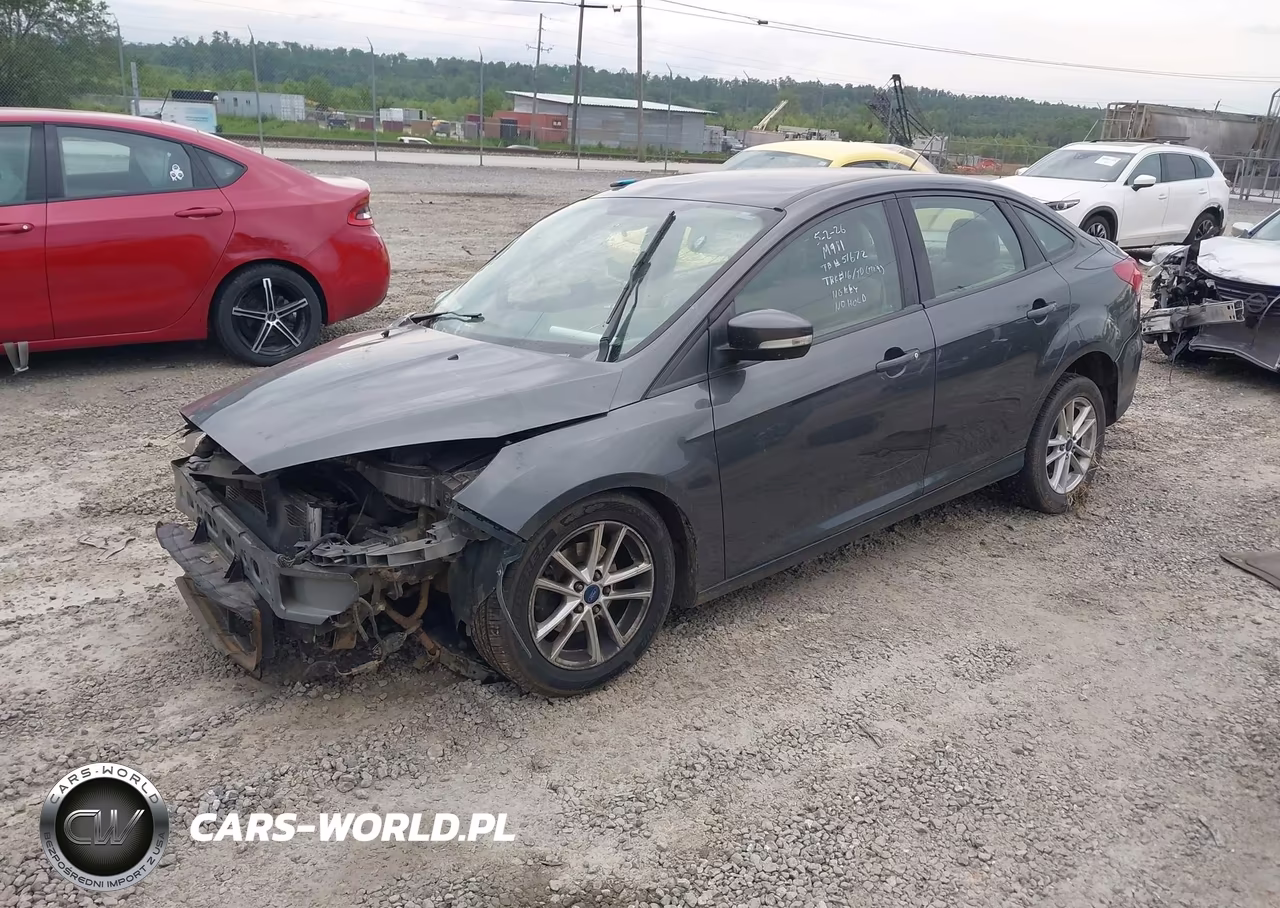 2017 Ford Focus Se VIN:1FADP3F22HL227777 - 2