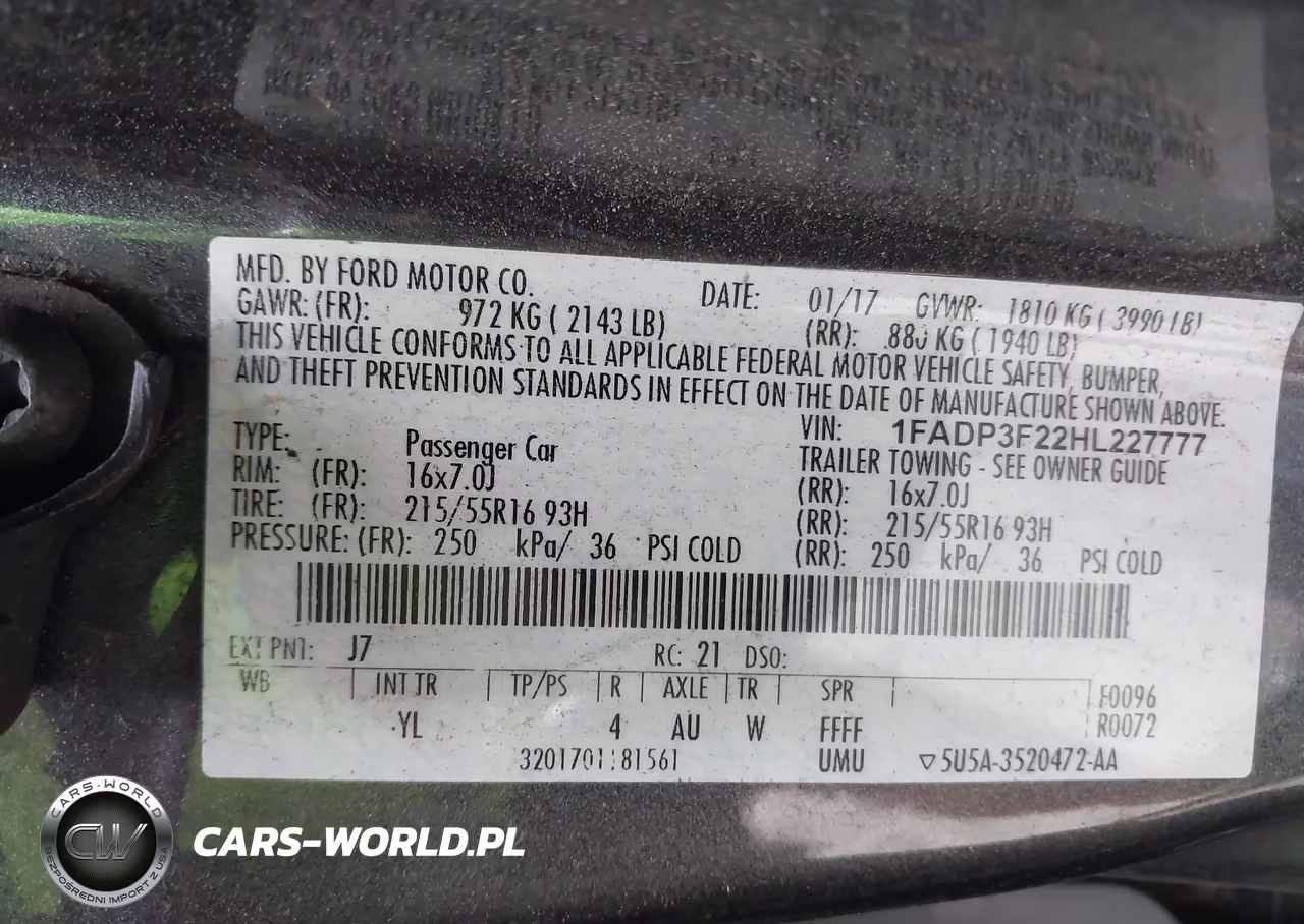 2017 Ford Focus Se VIN:1FADP3F22HL227777 - 9