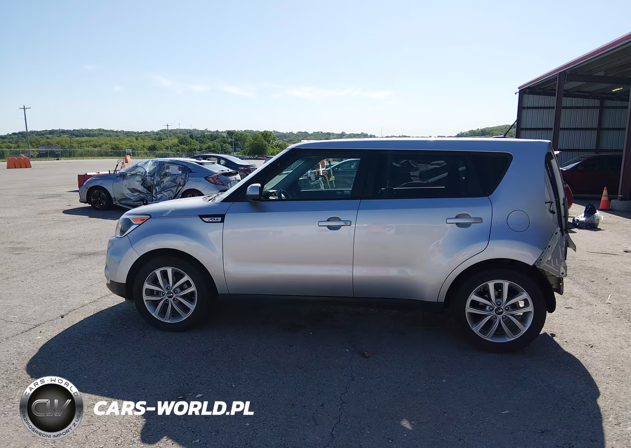 2019 Kia Soul + VIN:KNDJP3A56K7648125 - 14