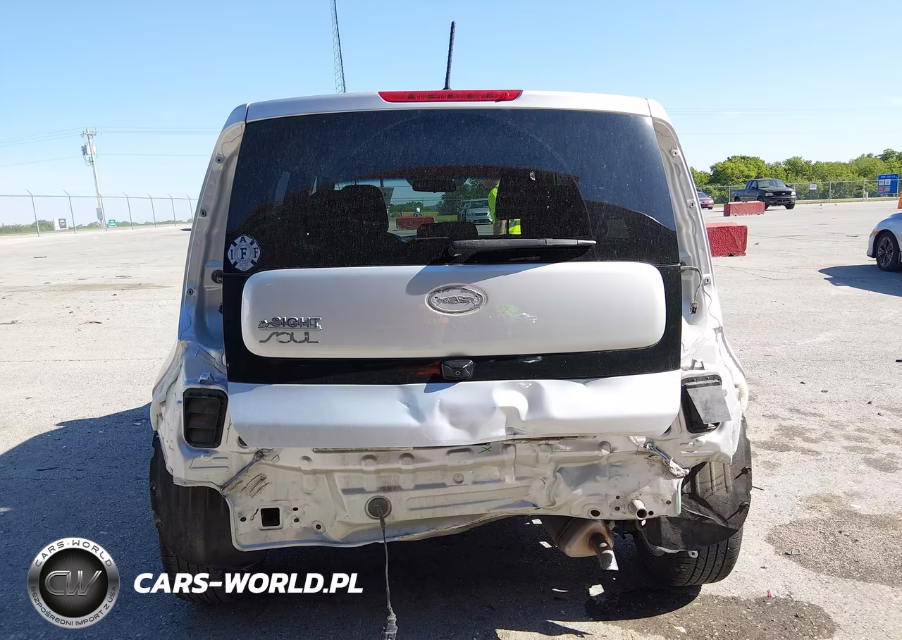 2019 Kia Soul + VIN:KNDJP3A56K7648125 - 16
