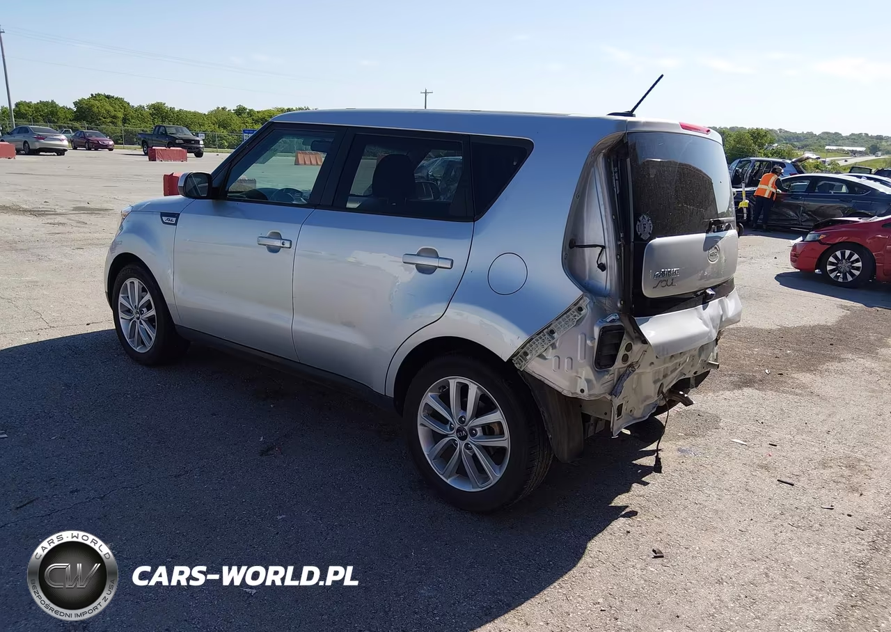 2019 Kia Soul + VIN:KNDJP3A56K7648125 - 3