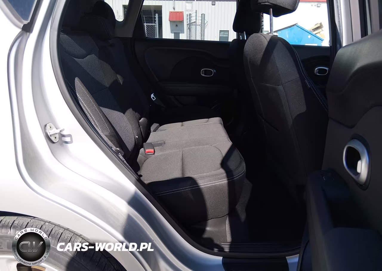 2019 Kia Soul + VIN:KNDJP3A56K7648125 - 8