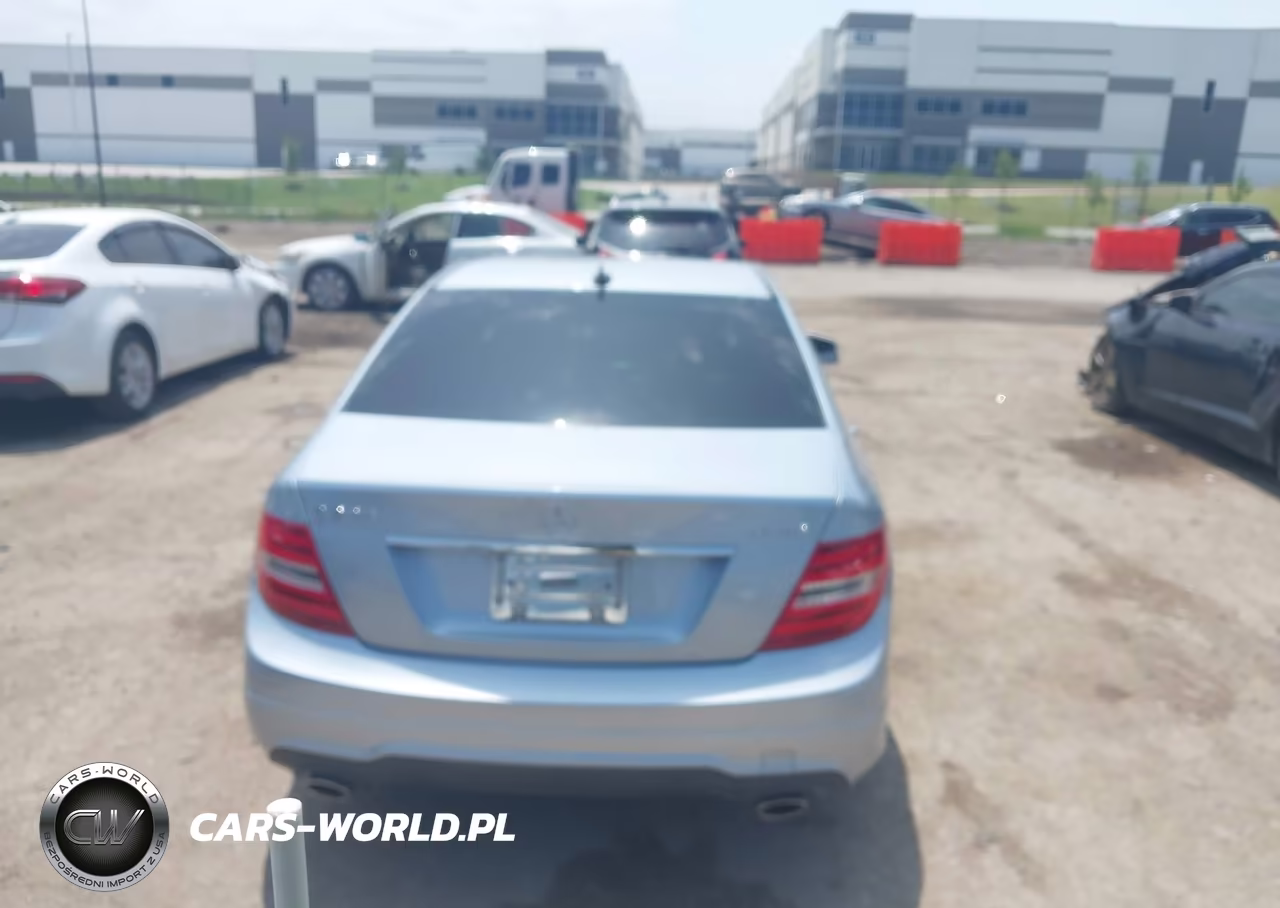 2014 Mercedes-Benz C 300 Sport 4Matic VIN:WDDGF8ABXER302531 - 16