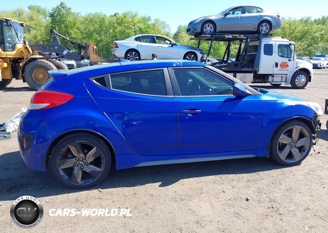 2014 Hyundai Veloster Turbo R-Spec VIN:KMHTC6AE3EU201050 - 13