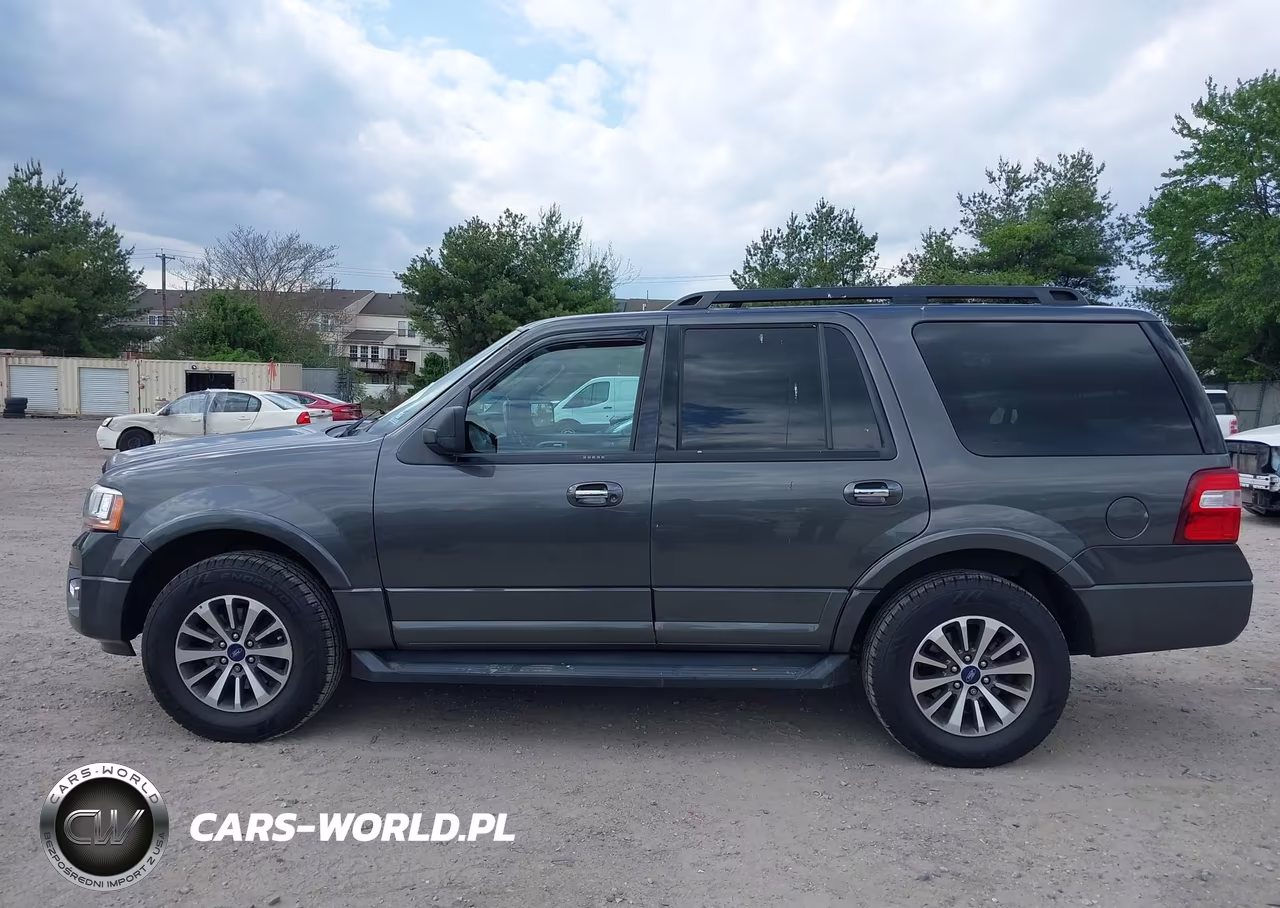 2017 Ford Expedition Xlt VIN:1FMJU1JT6HEA53948 - 15