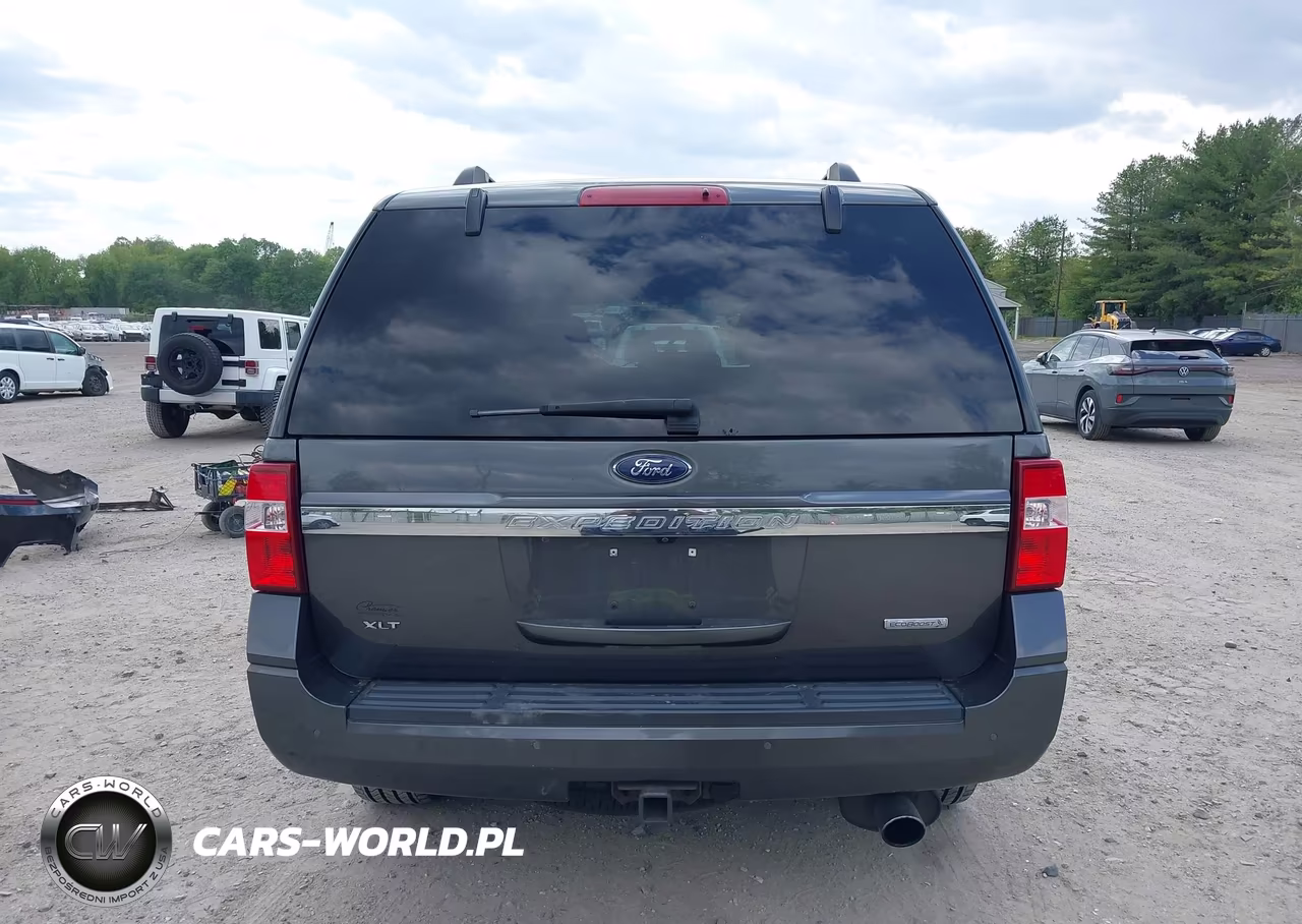 2017 Ford Expedition Xlt VIN:1FMJU1JT6HEA53948 - 17