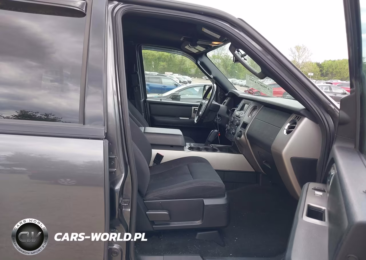 2017 Ford Expedition Xlt VIN:1FMJU1JT6HEA53948 - 5