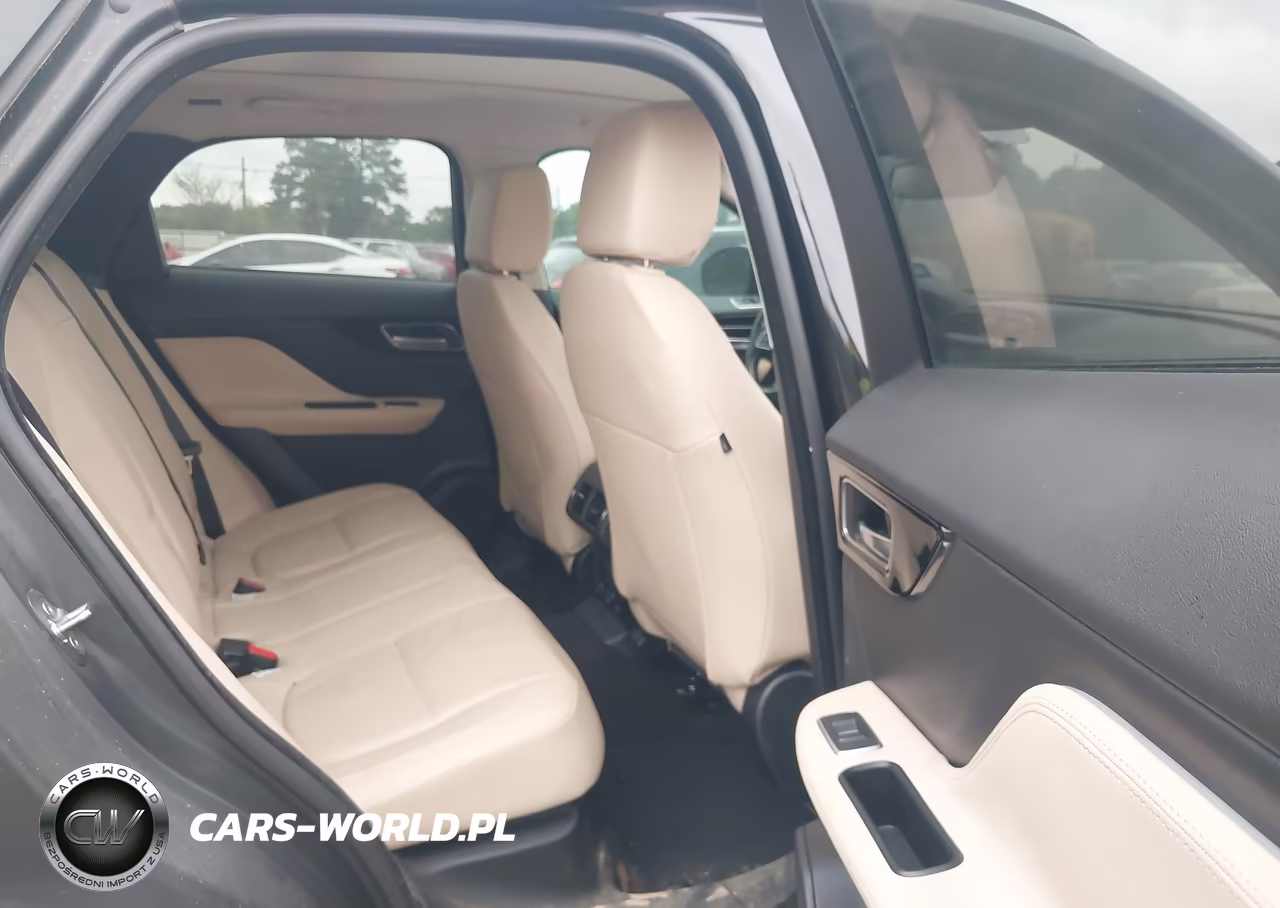 2018 Jaguar F-Pace 20D Premium VIN:SADCJ2FN8JA264429 - 8