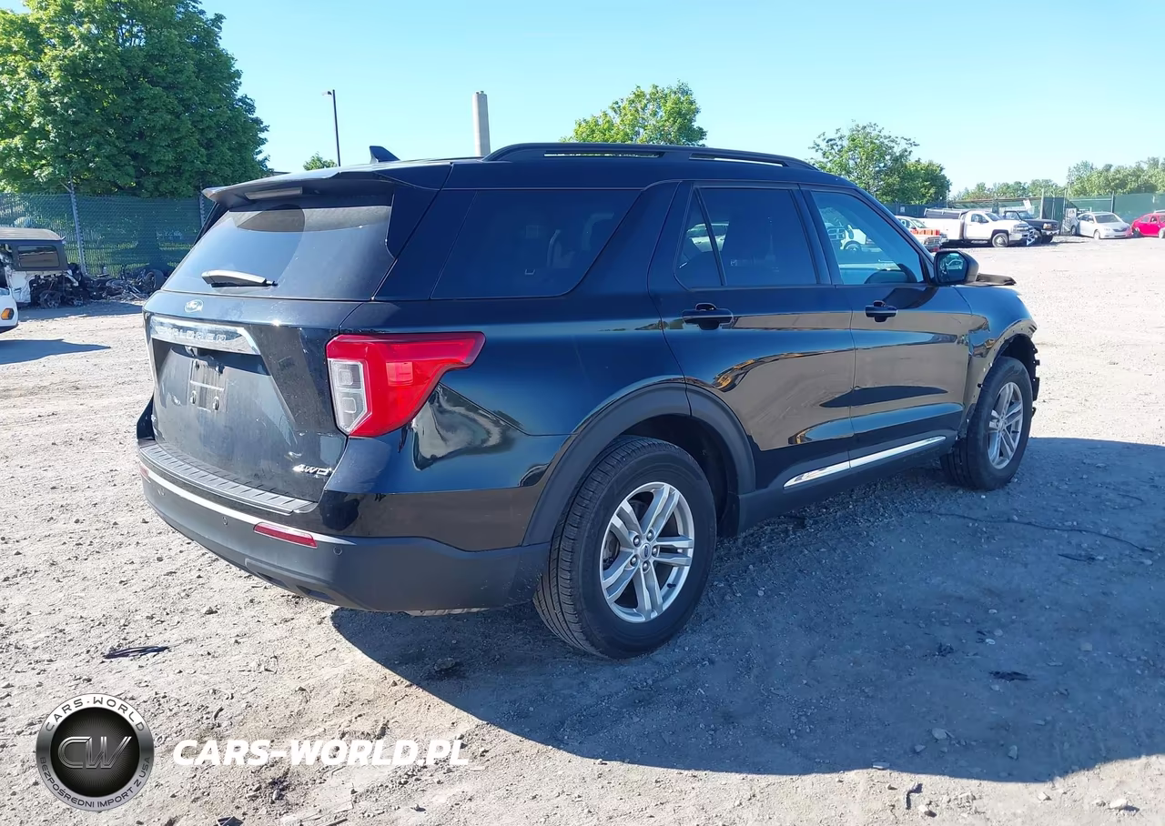 2022 Ford Explorer Xlt VIN:1FMSK8DH9NGB89680 - 4