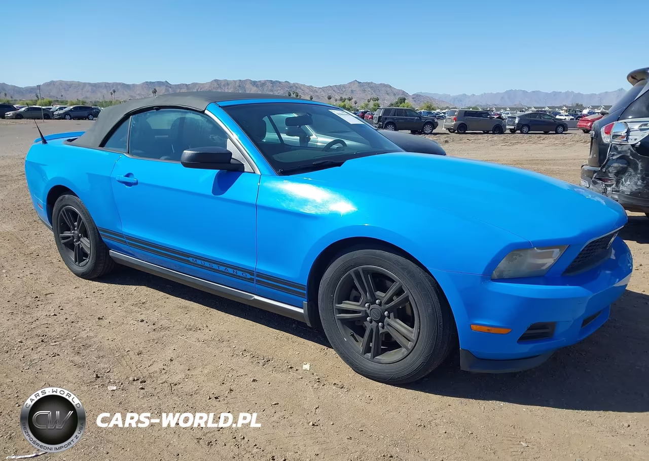 2011 Ford Mustang V6