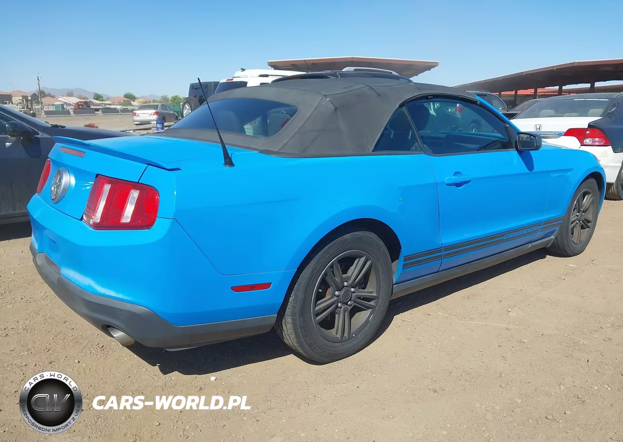 2011 Ford Mustang V6 VIN:1ZVBP8EM1B5155027 - 4