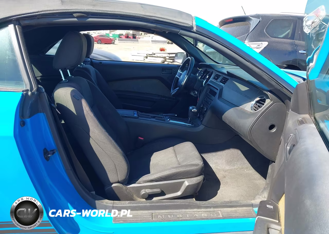 2011 Ford Mustang V6 VIN:1ZVBP8EM1B5155027 - 5