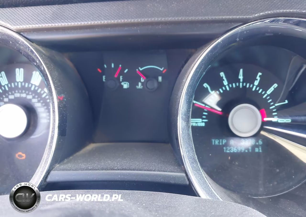2011 Ford Mustang V6 VIN:1ZVBP8EM1B5155027 - 7