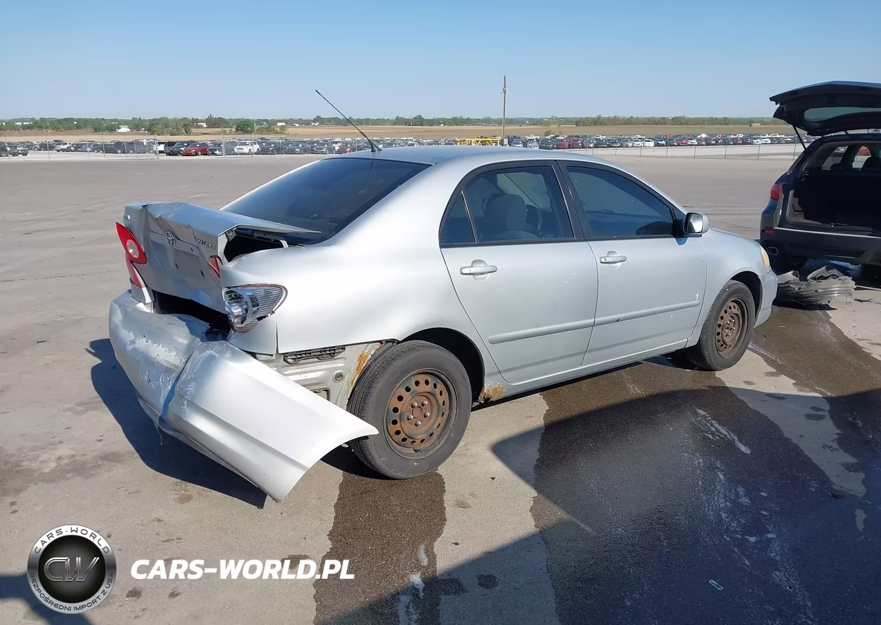 2006 Toyota Corolla Le VIN:1NXBR32E86Z648076 - 4