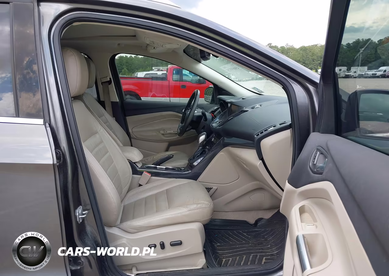 2015 Ford Escape Titanium VIN:1FMCU0J99FUC74132 - 5