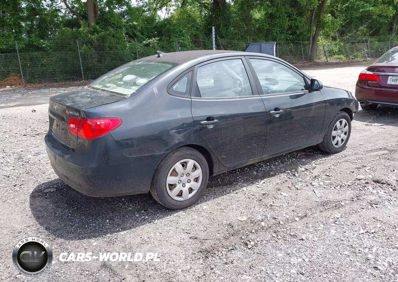 2009 Hyundai Elantra Gls VIN:KMHDU46D39U676189 - 4