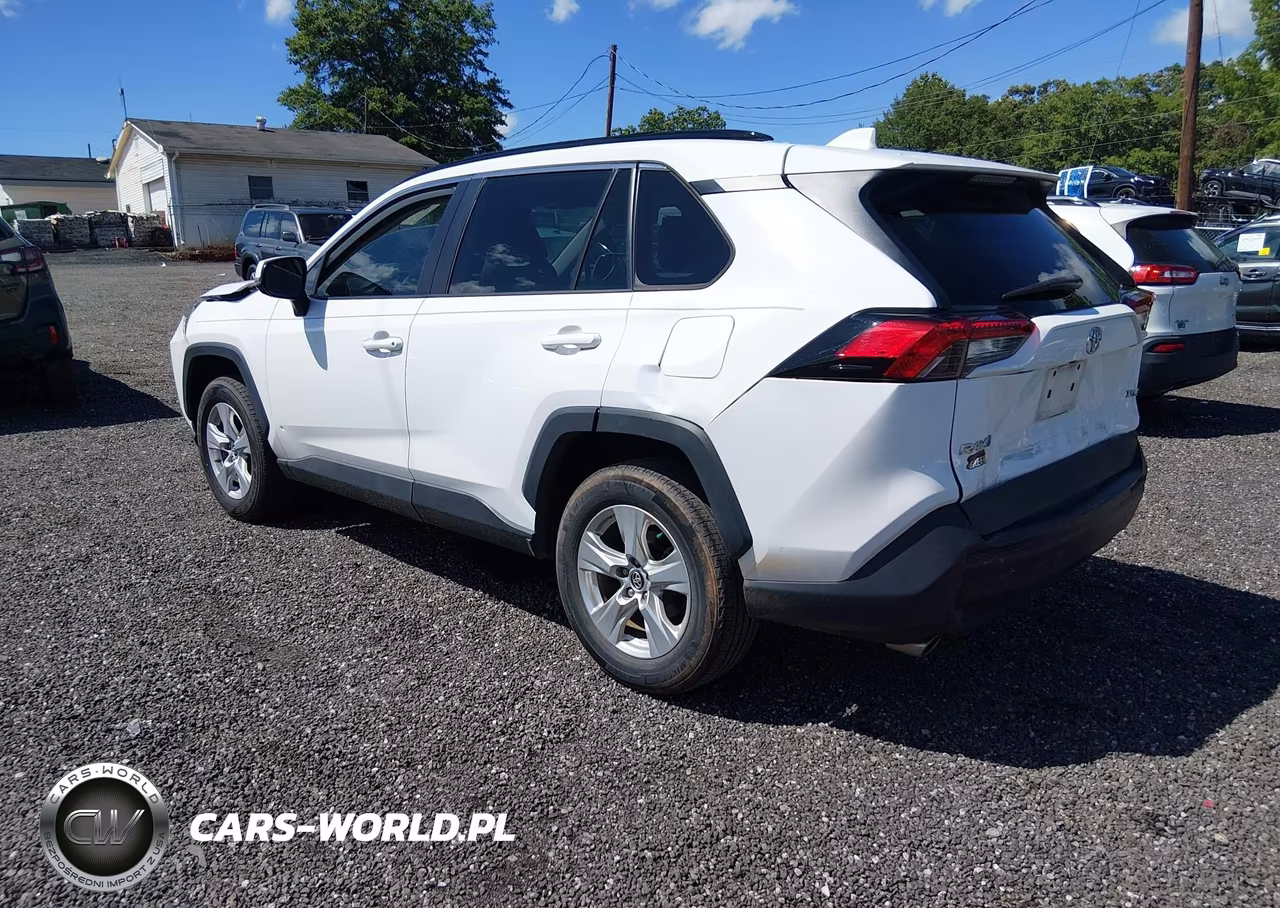 2020 Toyota Rav4 Xle VIN:2T3W1RFV5LC077799 - 3