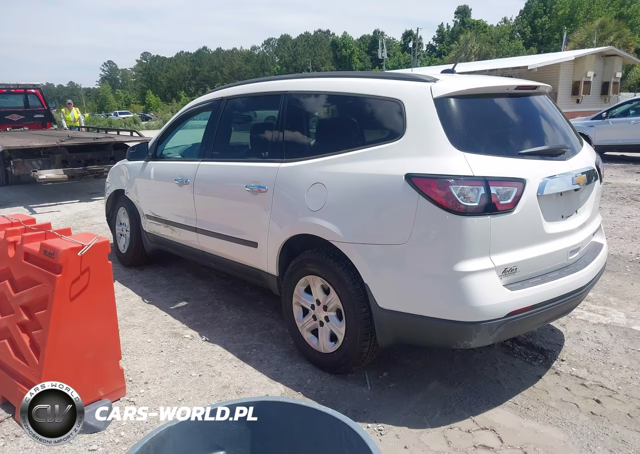2013 Chevrolet Traverse Ls VIN:1GNKRFKD2DJ241499 - 3