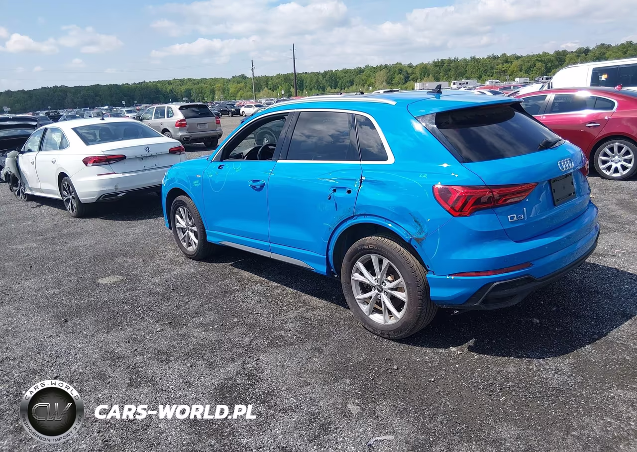 2023 Audi Q3 Premium 45 Tfsi S Line Quattro Tiptronic VIN:WA1DECF34P1078415 - 3