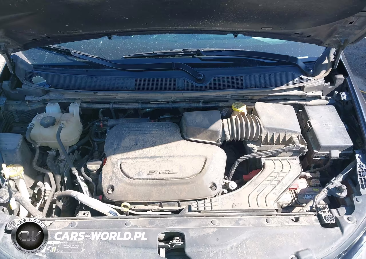 2020 Chrysler Pacifica Touring L Plus VIN:2C4RC1EG0LR103018 - 10