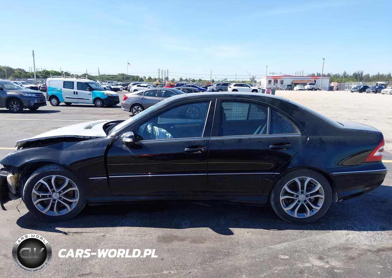 2007 Mercedes-Benz C 230 Sport VIN:WDBRF52H77F930411 - 15