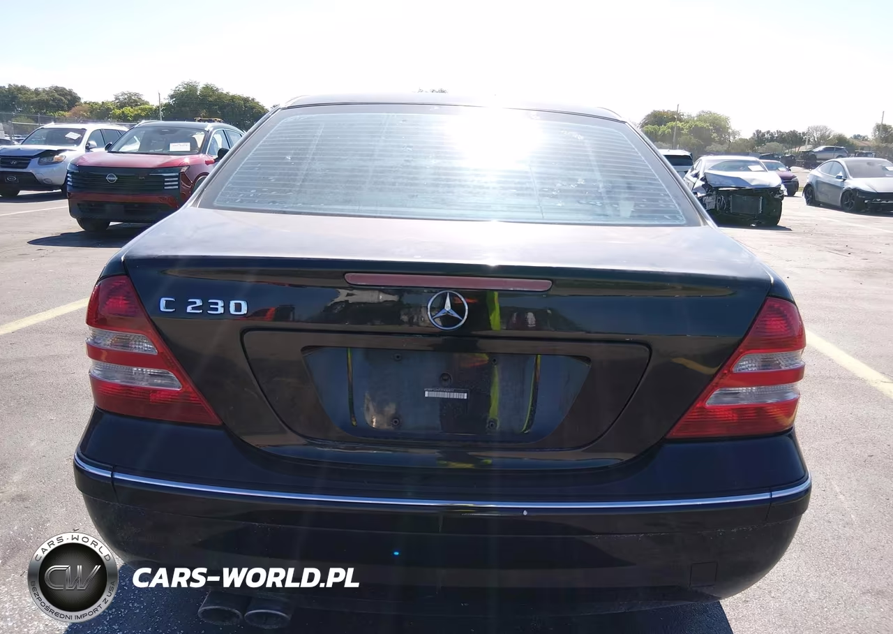 2007 Mercedes-Benz C 230 Sport VIN:WDBRF52H77F930411 - 17