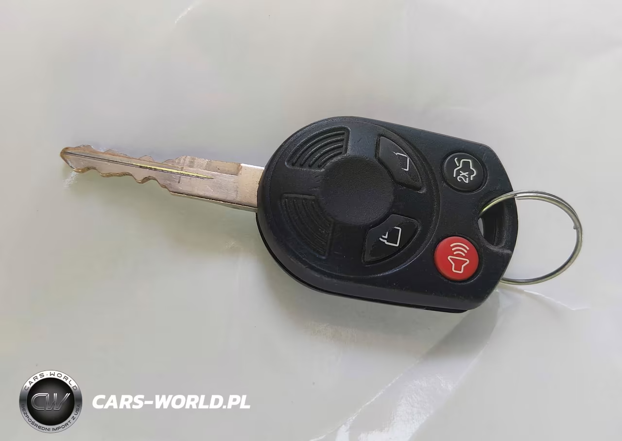 2011 Ford Escape Xls VIN:1FMCU0C76BKA68123 - 11