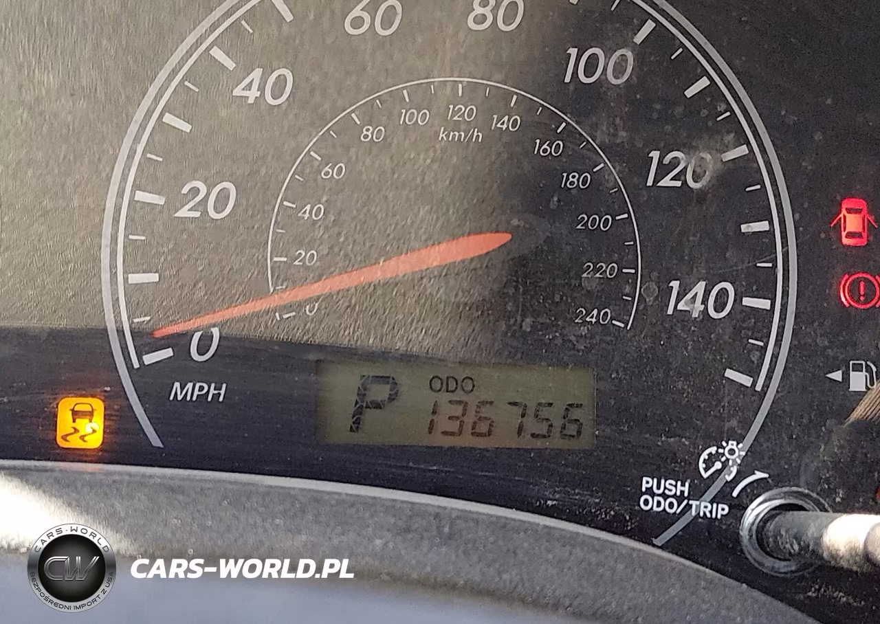 2011 Toyota Corolla S VIN:2T1BU4EEXBC576633 - 16