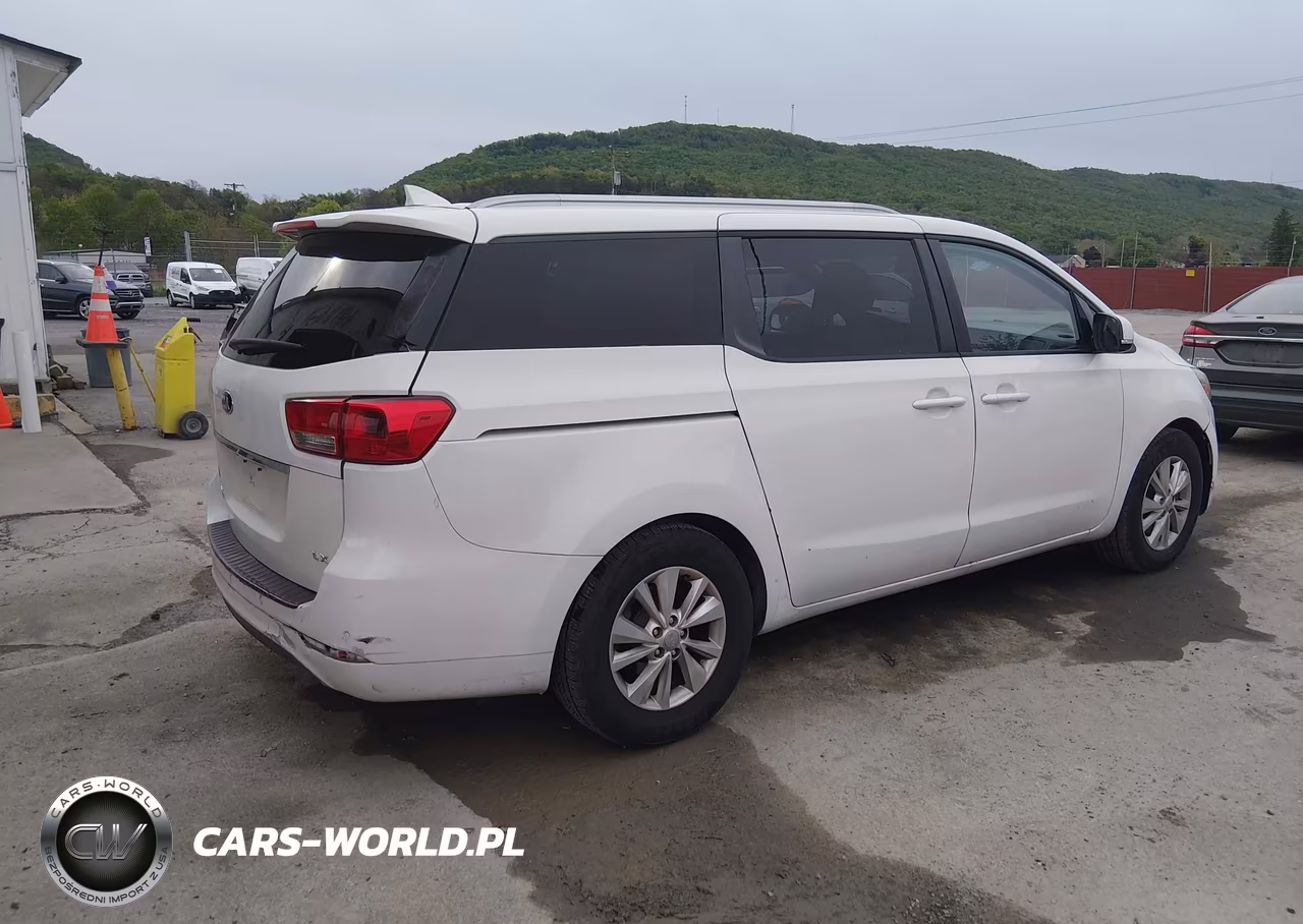 2016 Kia Sedona Lx VIN:KNDMB5C14G6131615 - 4