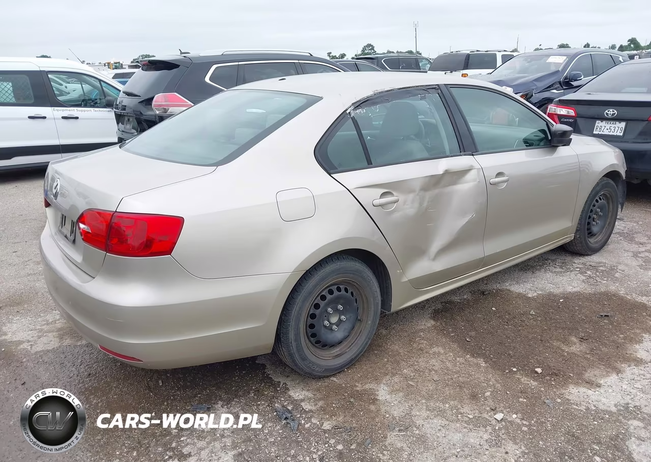 2014 Volkswagen Jetta 2.0L S VIN:3VW2K7AJ5EM291048 - 4