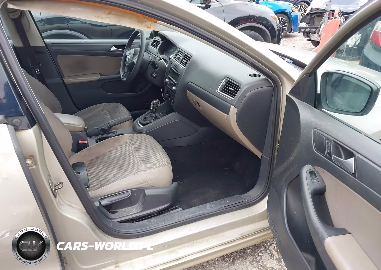 2014 Volkswagen Jetta 2.0L S VIN:3VW2K7AJ5EM291048 - 5