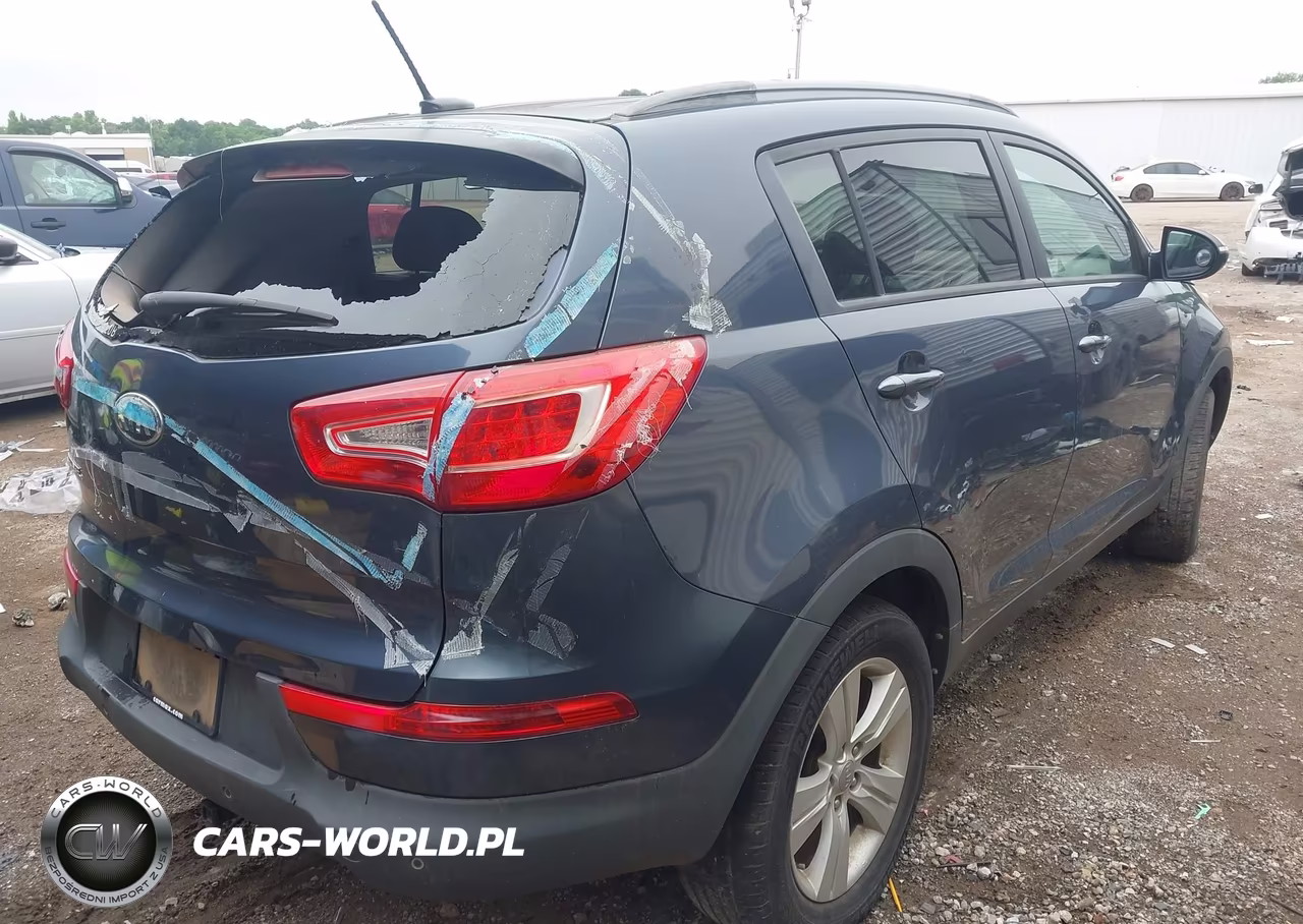 2013 Kia Sportage Lx VIN:KNDPB3A2XD7517670 - 4