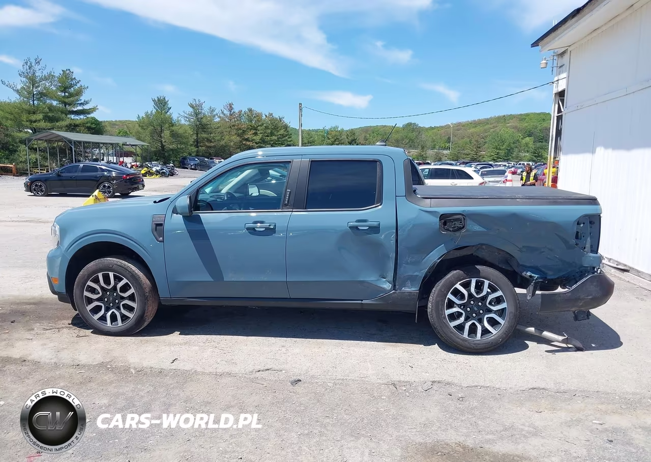 2023 Ford Maverick Lariat VIN:3FTTW8E3XPRA16262 - 6