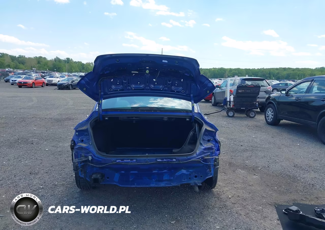 2023 Hyundai Elantra Hybrid Limited VIN:KMHLN4AJ3PU088683 - 17