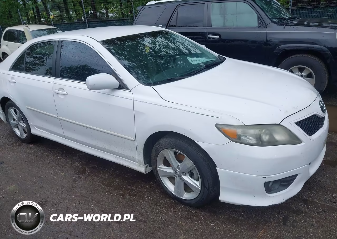 Główne zdjęcie 2011 Toyota Camry Se