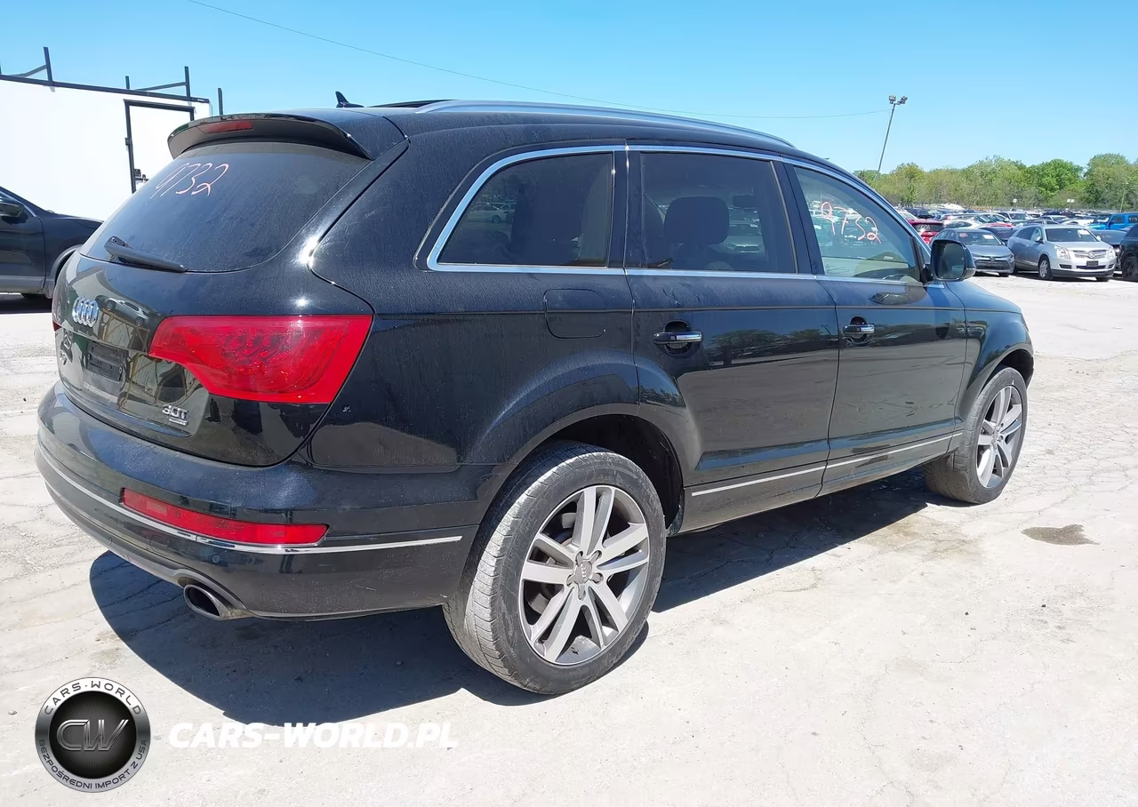 2014 Audi Q7 3.0T Premium VIN:WA1LGAFE5ED011099 - 4
