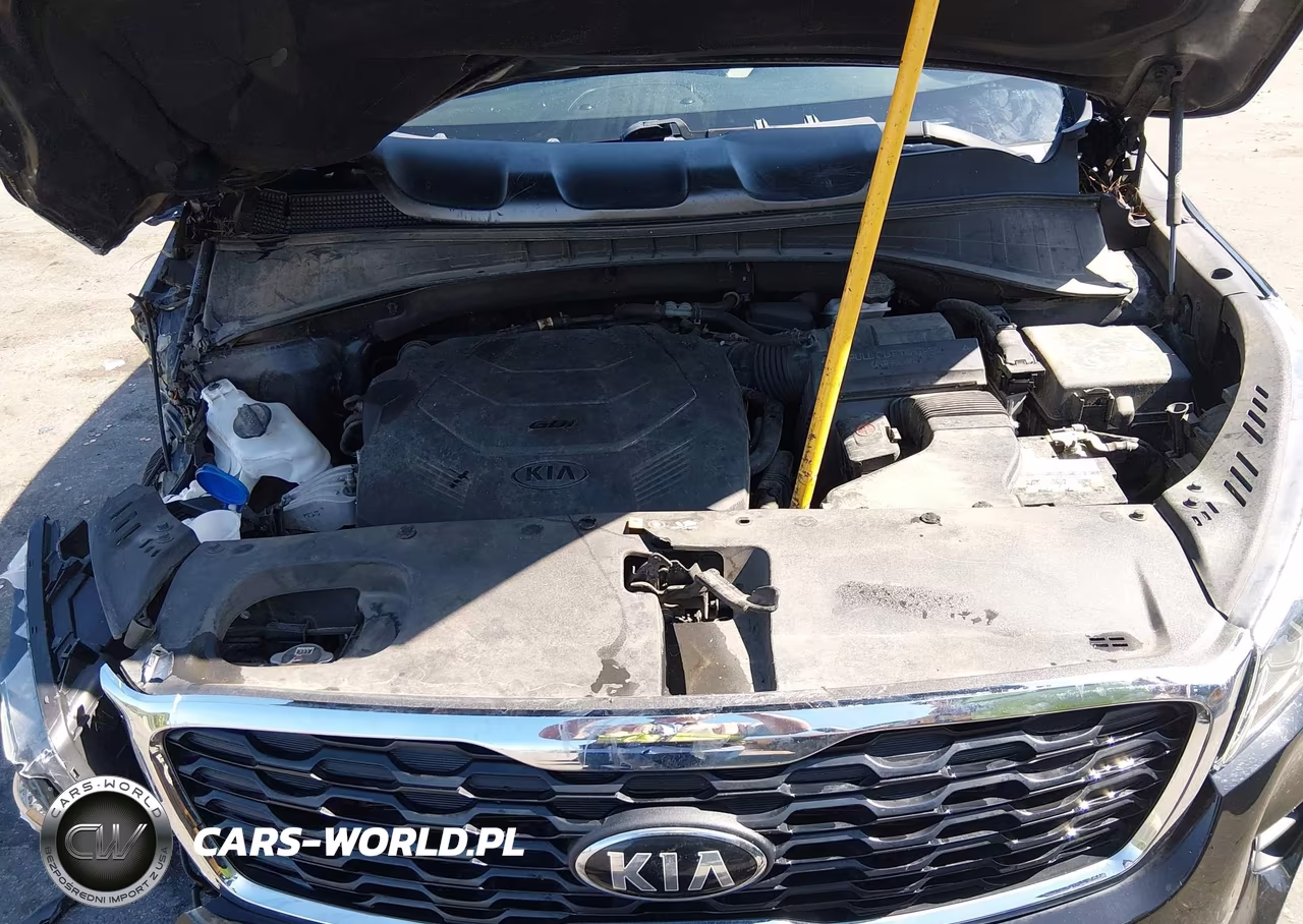 2019 Kia Sorento 3.3L S VIN:5XYPG4A59KG603988 - 10