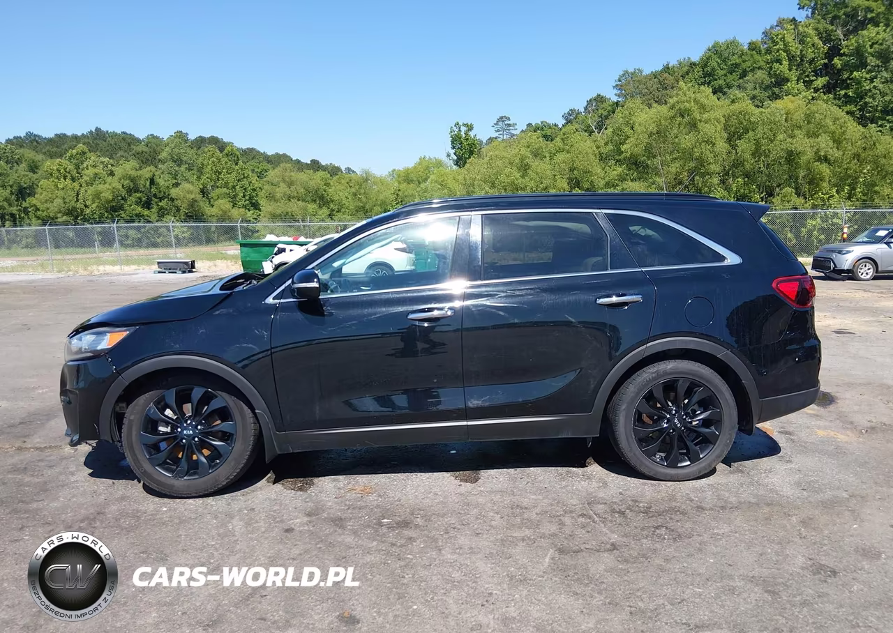 2019 Kia Sorento 3.3L S VIN:5XYPG4A59KG603988 - 14