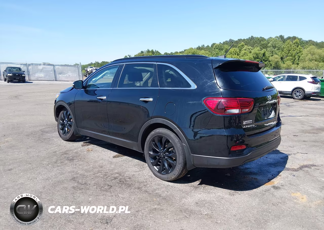 2019 Kia Sorento 3.3L S VIN:5XYPG4A59KG603988 - 3