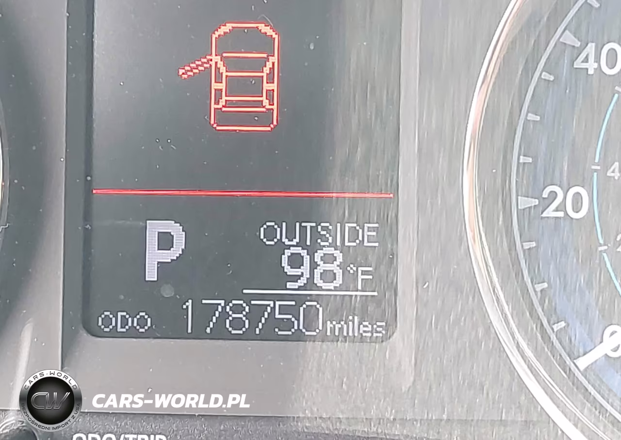 2019 Toyota Corolla Le VIN:5YFBURHE5KP883443 - 15
