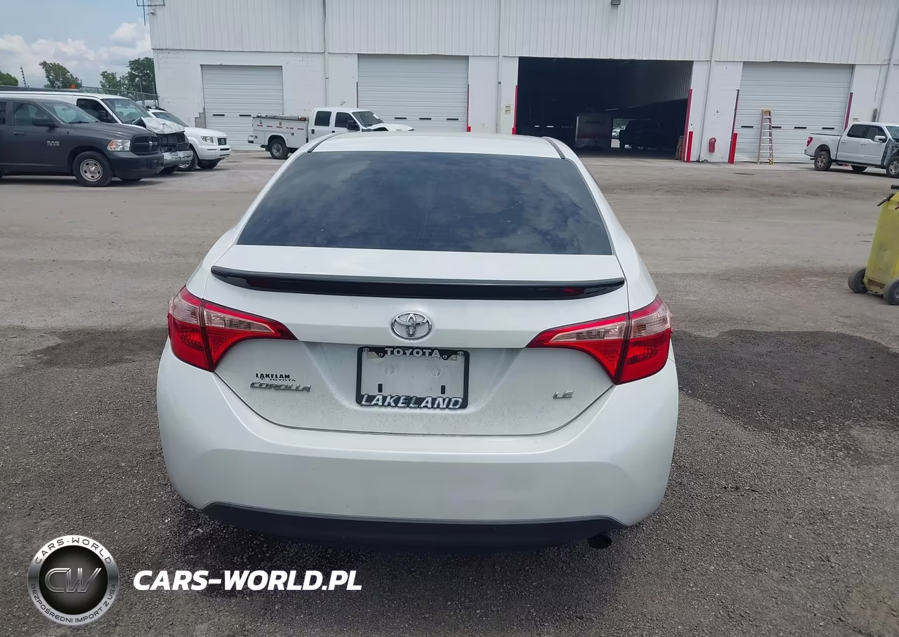 2019 Toyota Corolla Le VIN:5YFBURHE5KP883443 - 16