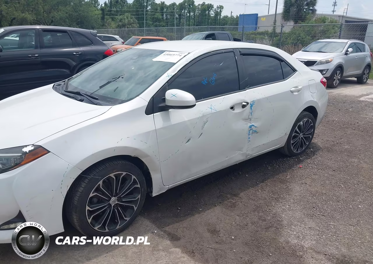 2019 Toyota Corolla Le VIN:5YFBURHE5KP883443 - 6