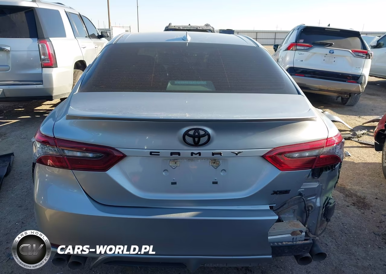 2021 Toyota Camry Xse VIN:4T1K61AK8MU615841 - 17