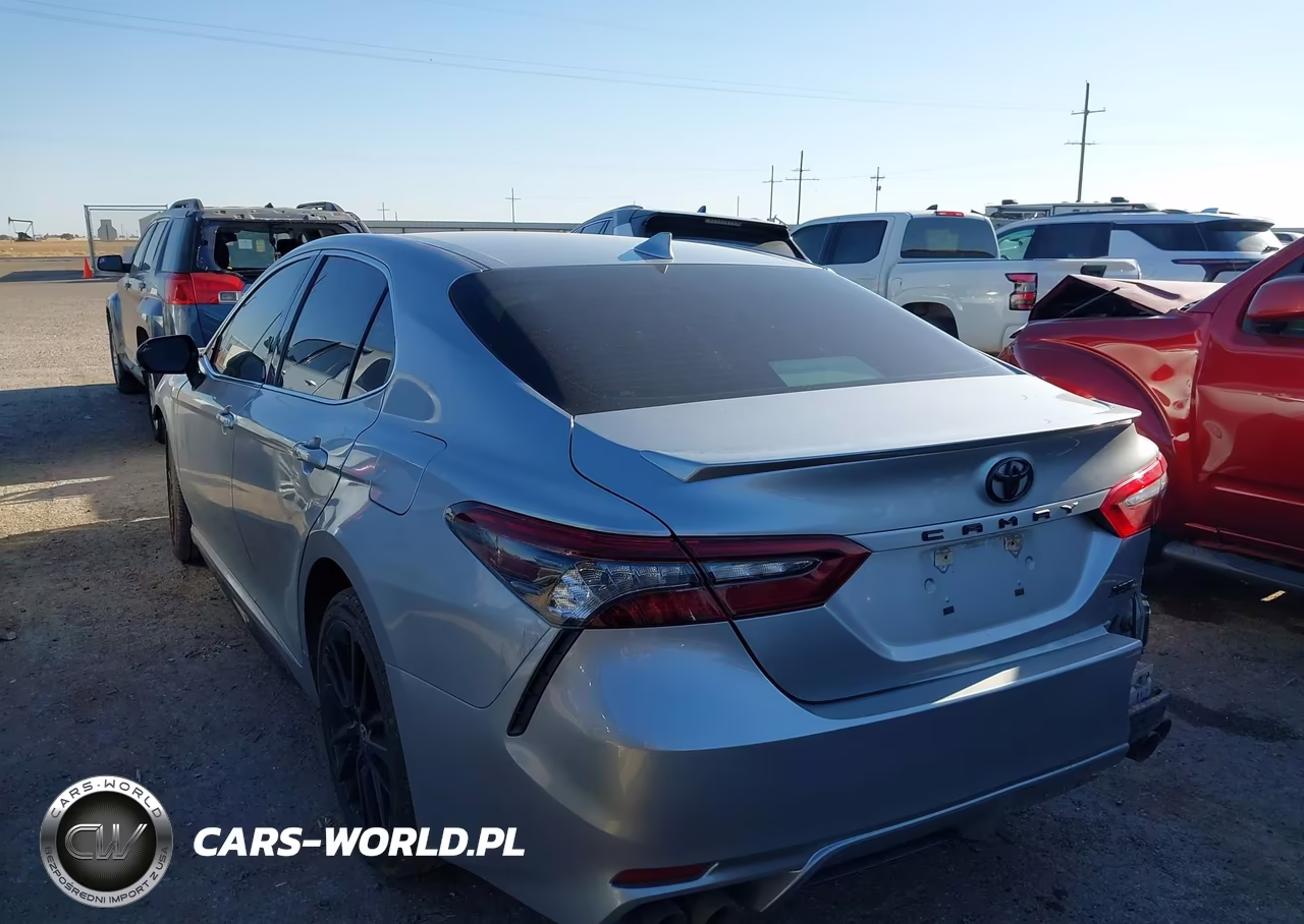 2021 Toyota Camry Xse VIN:4T1K61AK8MU615841 - 3