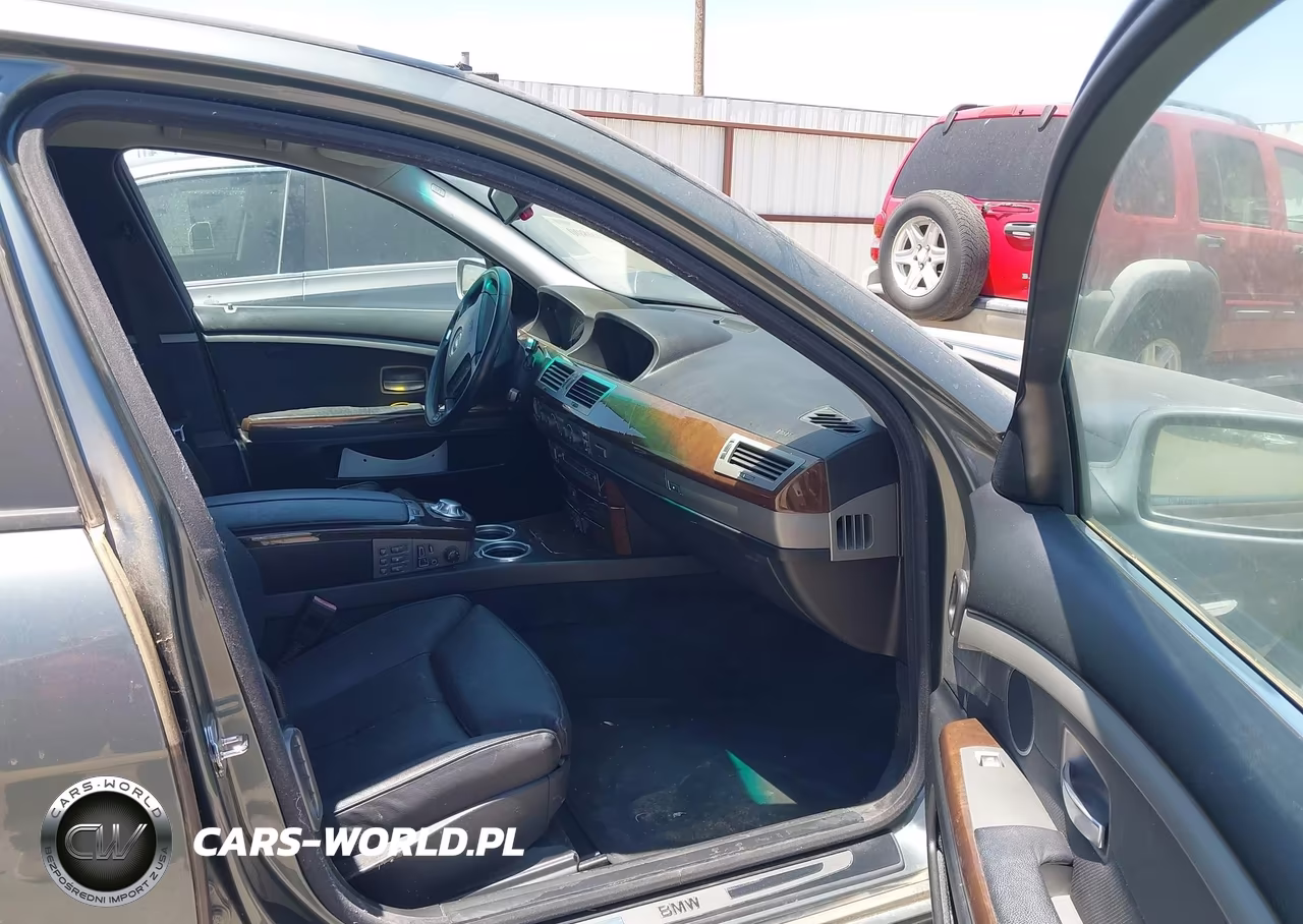 2003 BMW 745Li VIN:WBAGN63473DR16086 - 5