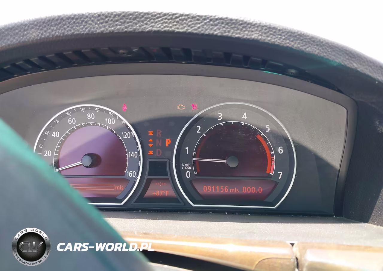 2003 BMW 745Li VIN:WBAGN63473DR16086 - 7