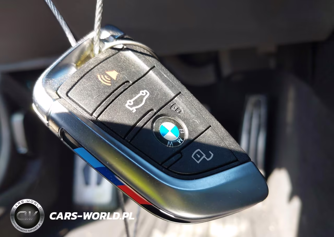 2025 BMW M4 Competition VIN:WBS23HK07SCS24615 - 11
